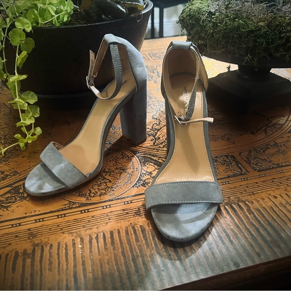 $5 Bundled W/ Any Item, Any Price — Send Offer - Picture 4 of 5